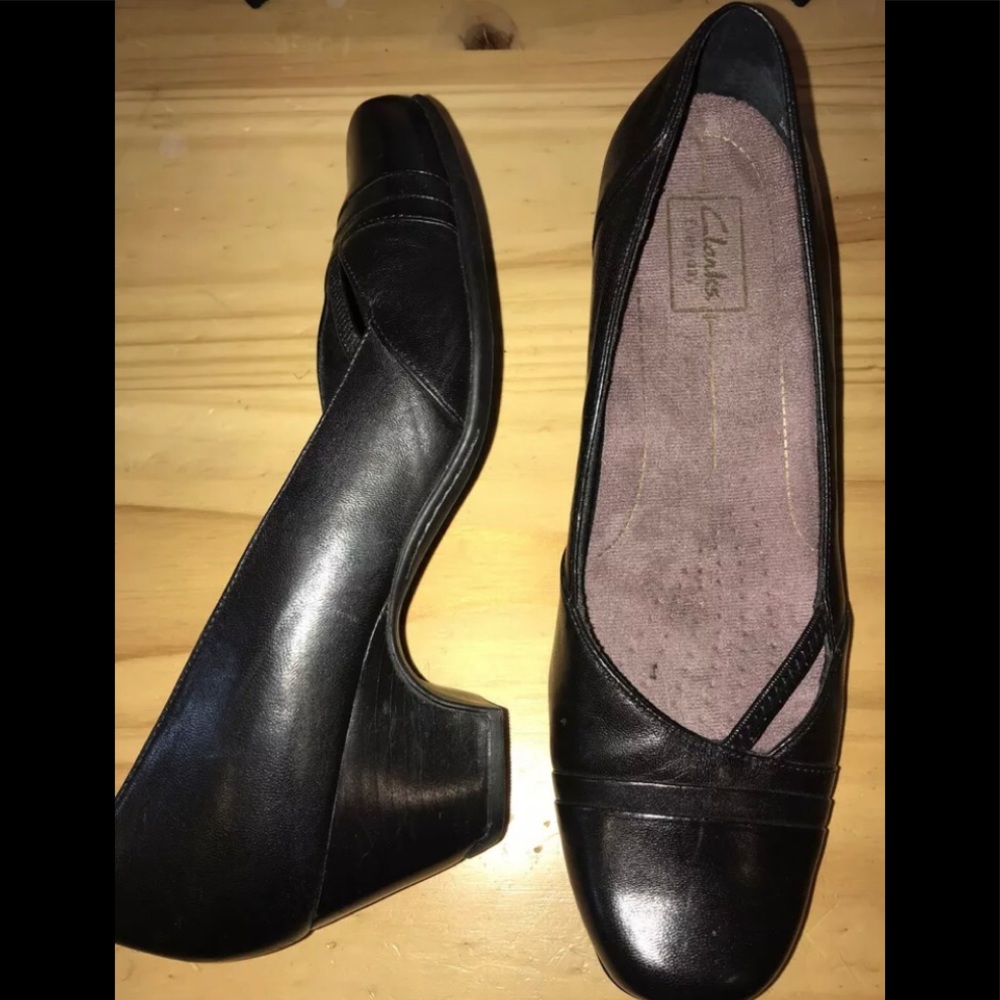 CLARKS EVERYDAY Black 10 Narrow Loafer Pump Heels
